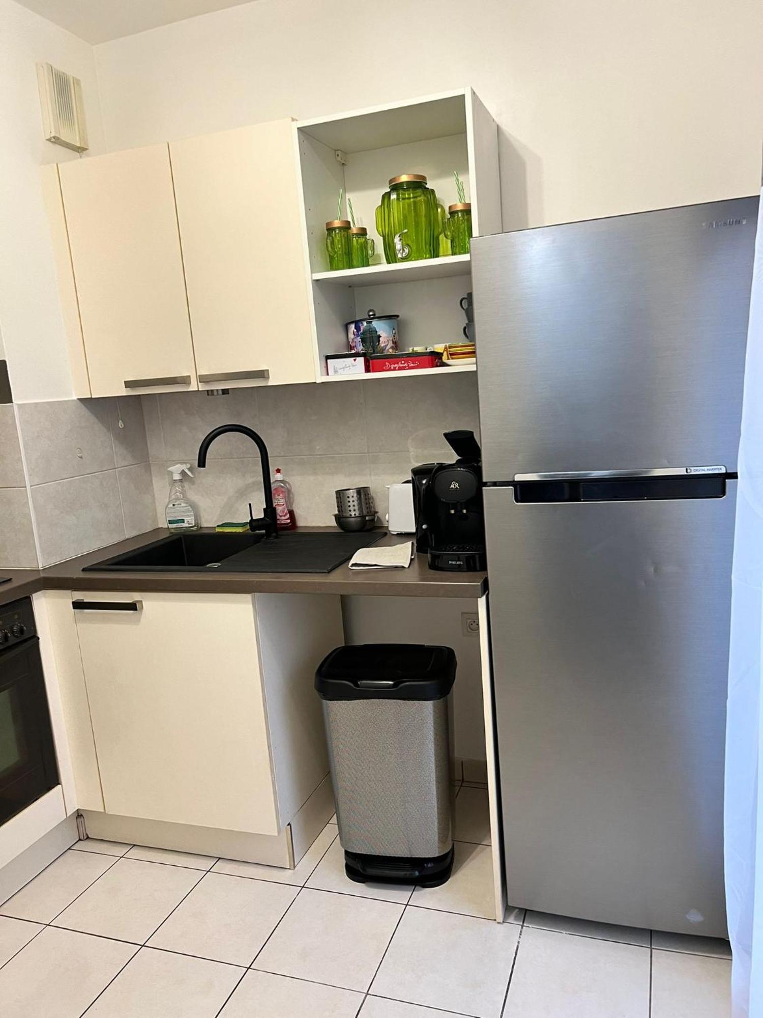 Appartement 5Min Gare Rer Disneyland Paris Val D'Europe La Vallee Village Parking Inclus Montévrain Exteriér fotografie