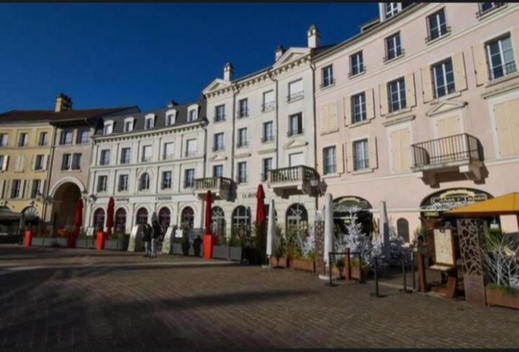 Appartement 5Min Gare Rer Disneyland Paris Val D'Europe La Vallee Village Parking Inclus Montévrain Exteriér fotografie